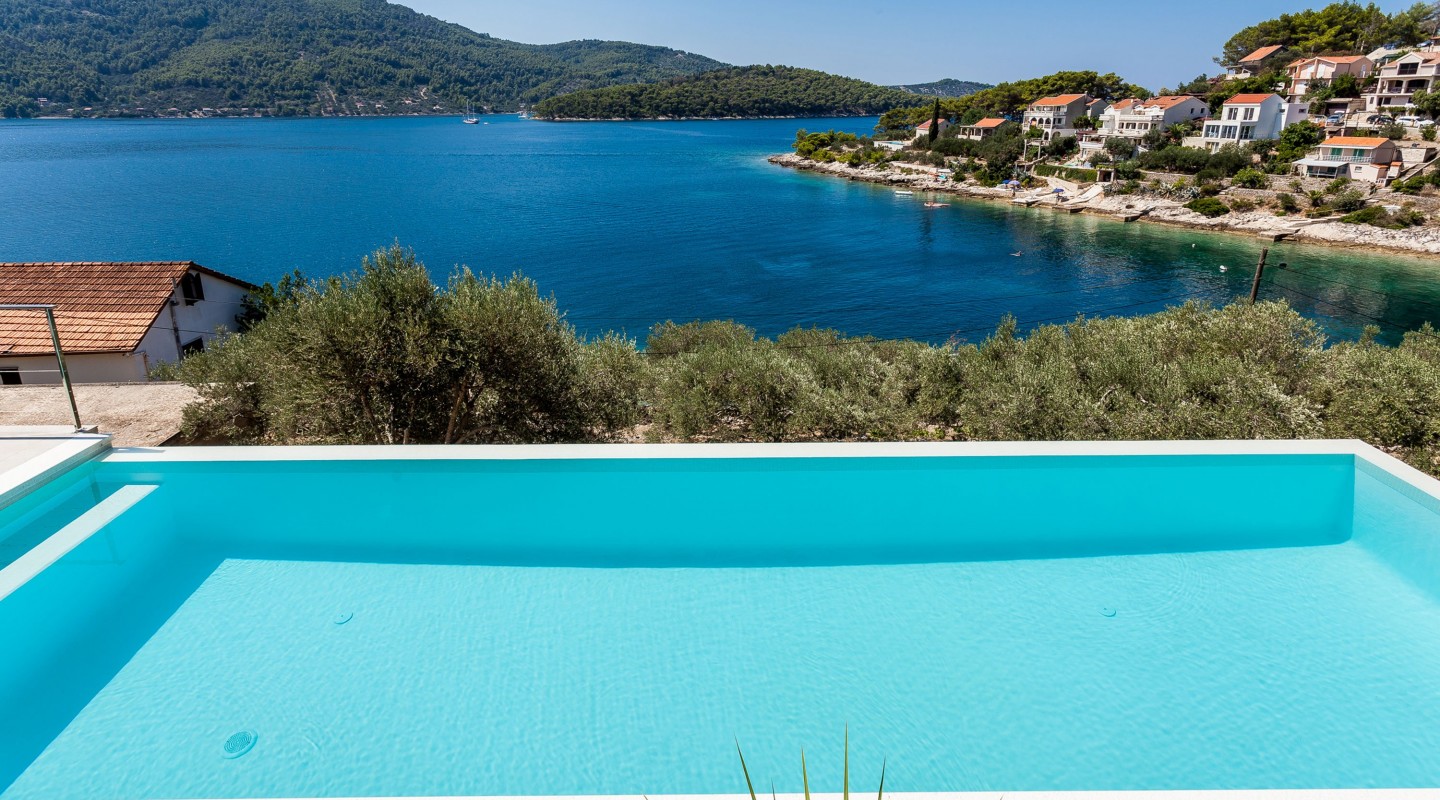 info 3 villa Belveder