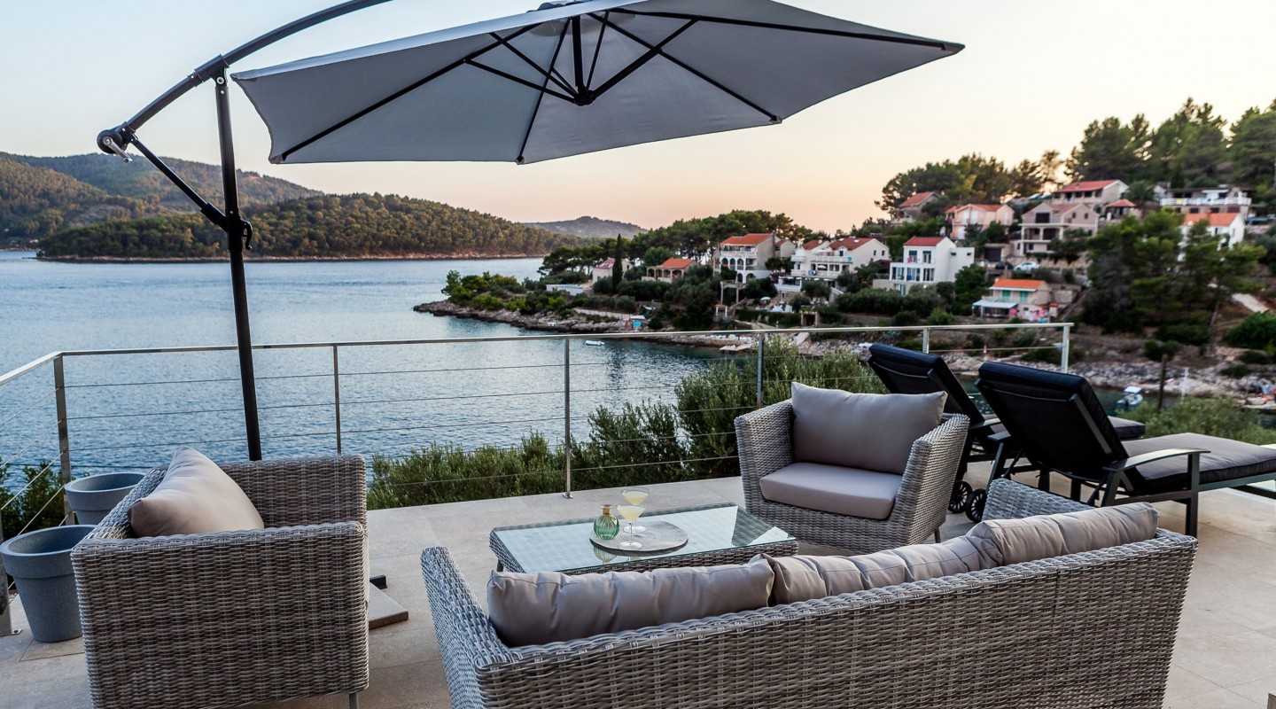 info 2 villa Belveder